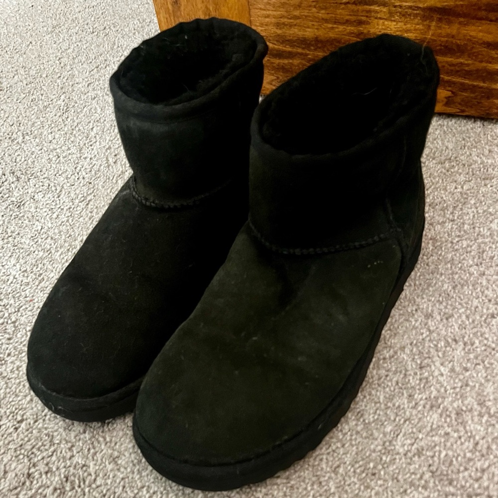 WOMENS MID UGG BOOTS